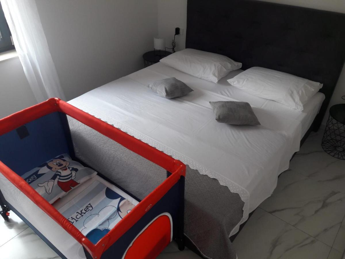 Apartmani Zlata Sveti Filip i Jakov Buitenkant foto