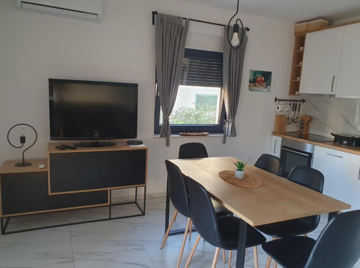 Apartmani Zlata Sveti Filip i Jakov Buitenkant foto